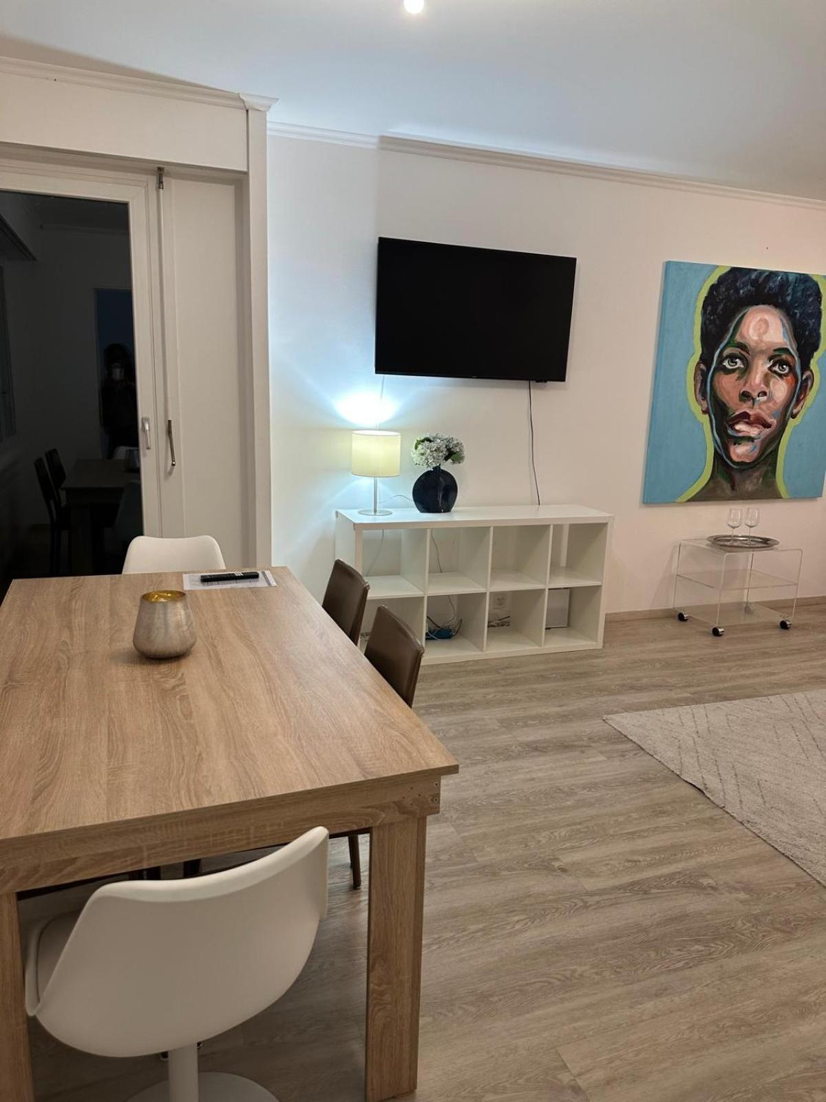 Beautiful 2-bed Near Palexpo, Un Agencies & Diplomatic Missions